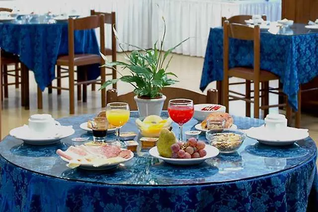 Hotel Caravel Rome 4*,  Italy