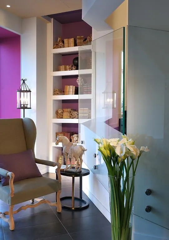 Hotel Caravel Rome 4*,